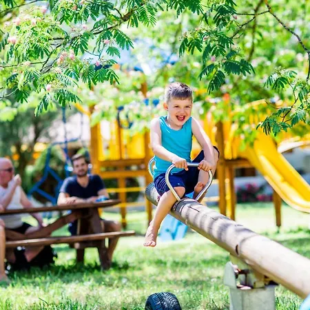 Villaggio Nidos Feriepark
